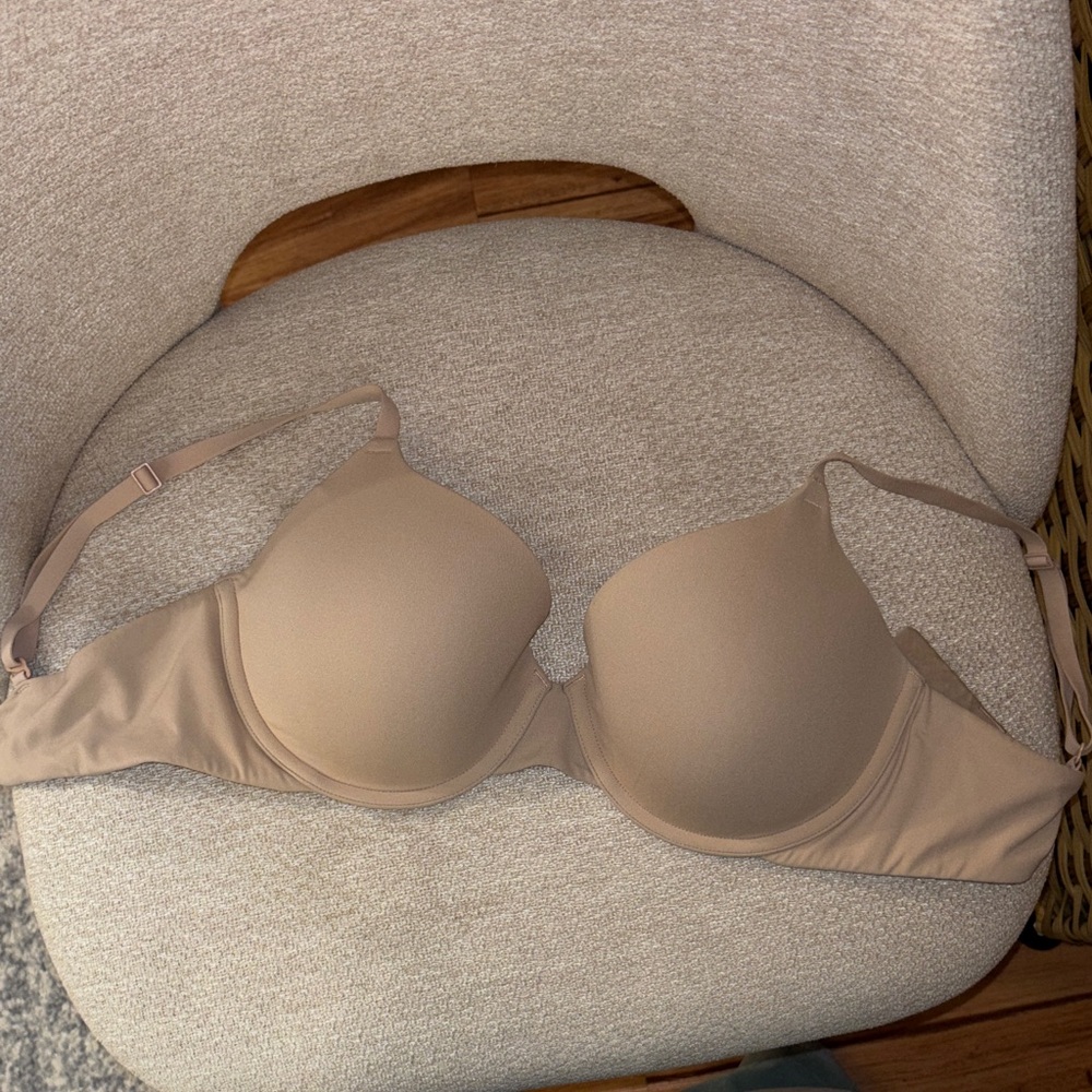 Seamless Tan Bra- t shirt bra skims